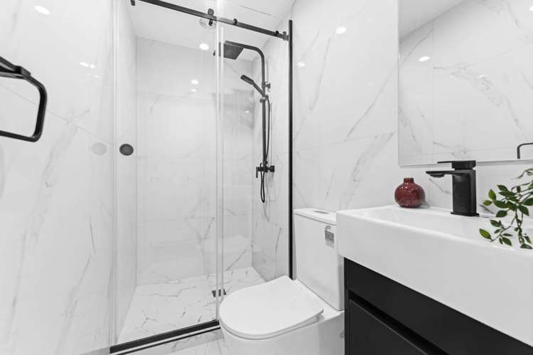 2/192 Blockhouse Bay Road Avondale_11