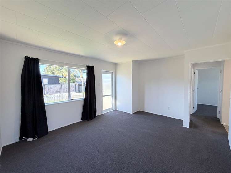 1/15 Ormond Road Whataupoko_2