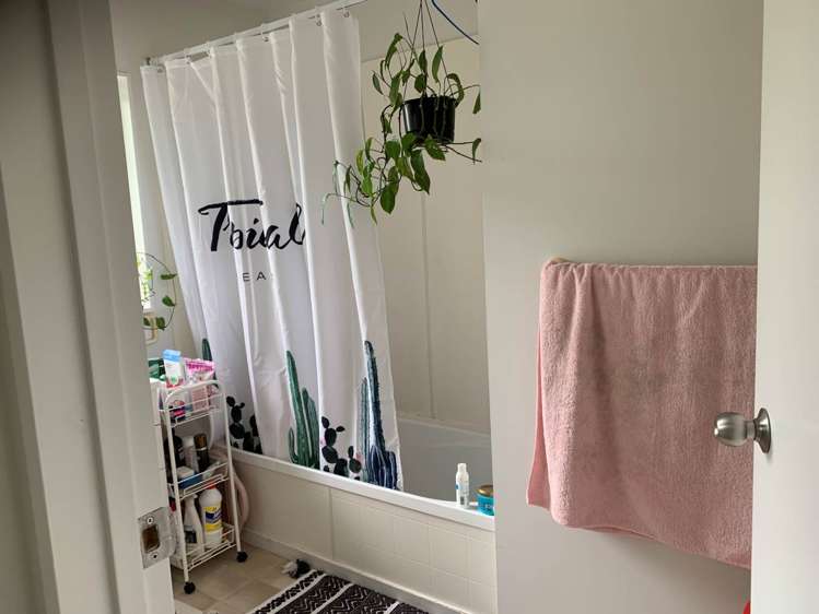 1/14 Knott Road Stanmore Bay_7