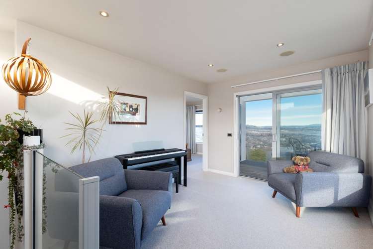 6 Heemskerck Place Britannia Heights_12