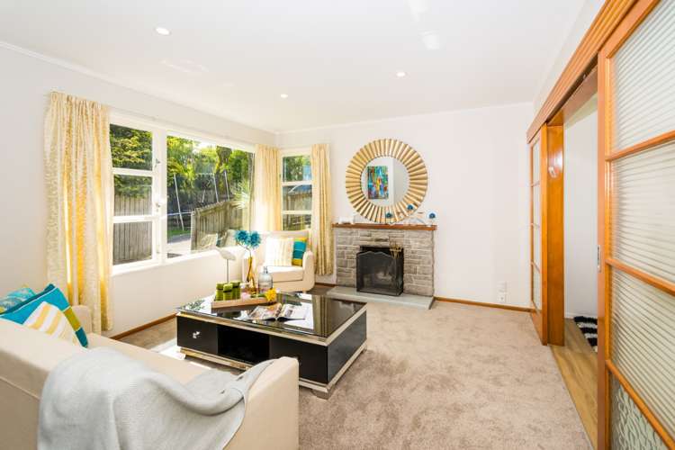 1/11 Ngatoa Place Glenfield_7