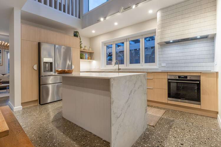 87 The Esplanade Raumati South_7