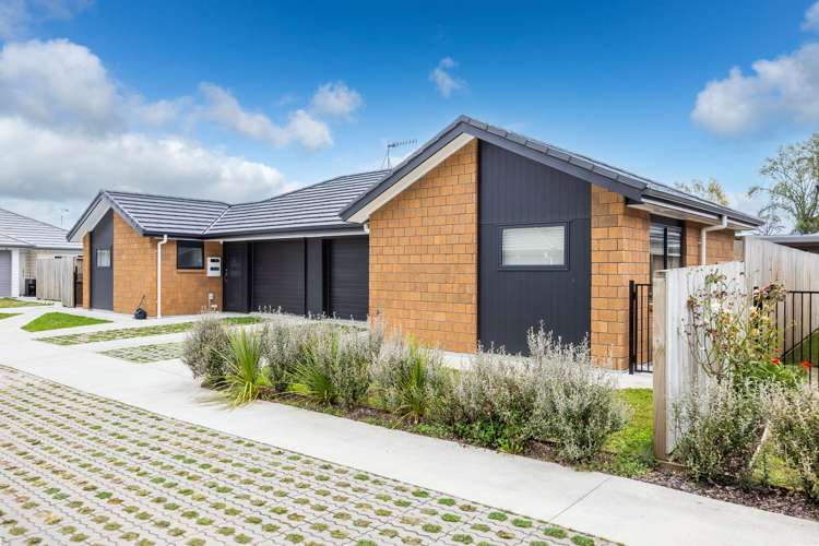 4/8 Keitha Place Glenview_6