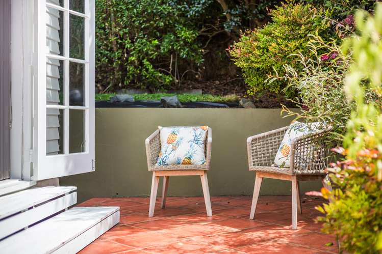 8 Chisbury Street Churton Park_11