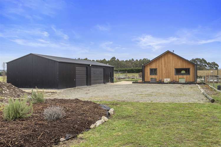 263 Foothills Road Okuku_16