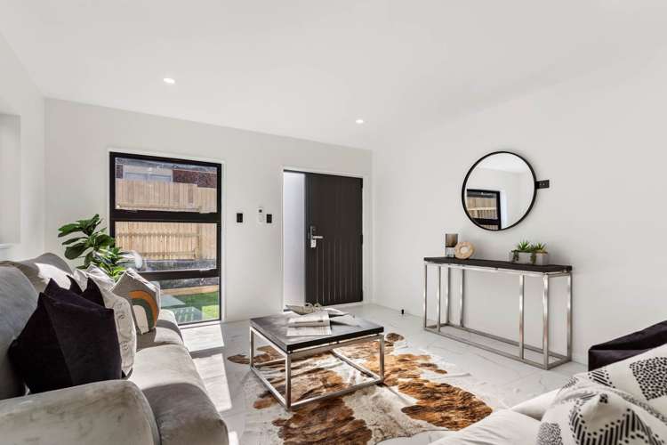 21b Borrowdace Avenue Botany Downs_7