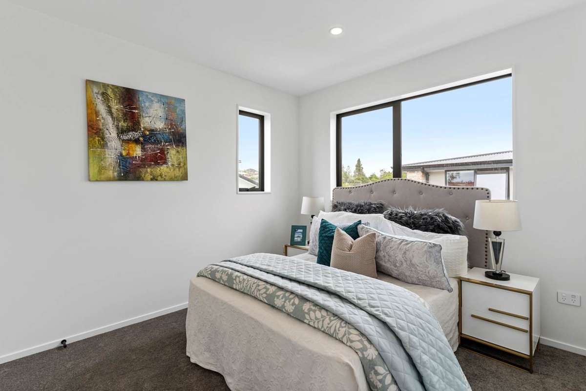 2 & 5 /81 Vodanovich Road_2