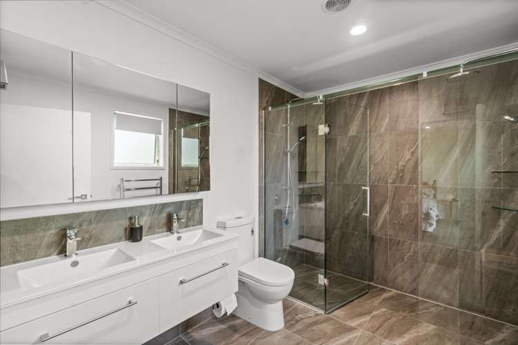 32 Whitehorn Drive Lincoln_15