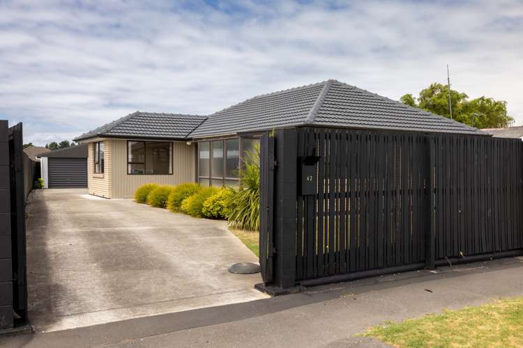 42 Castletown Place New Brighton_15