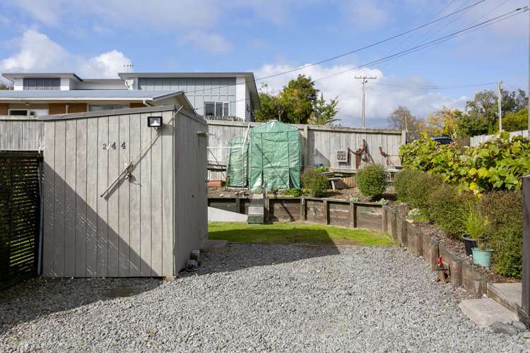 2/44 Taupo View Road Taupo_25