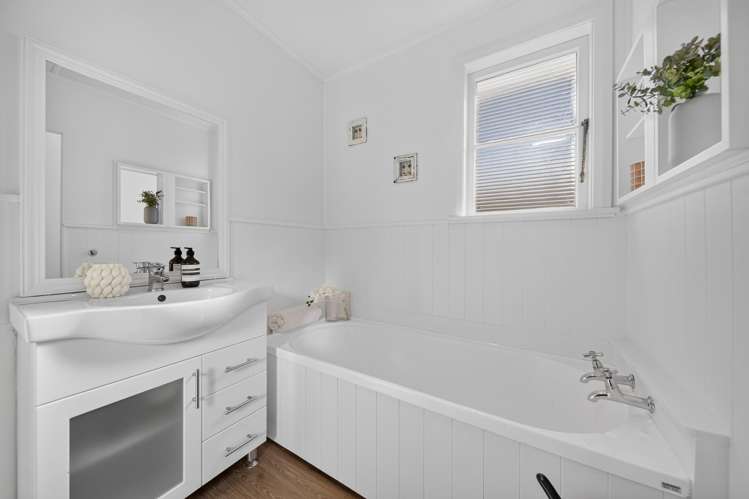 123 Kuripuni Street Masterton_13