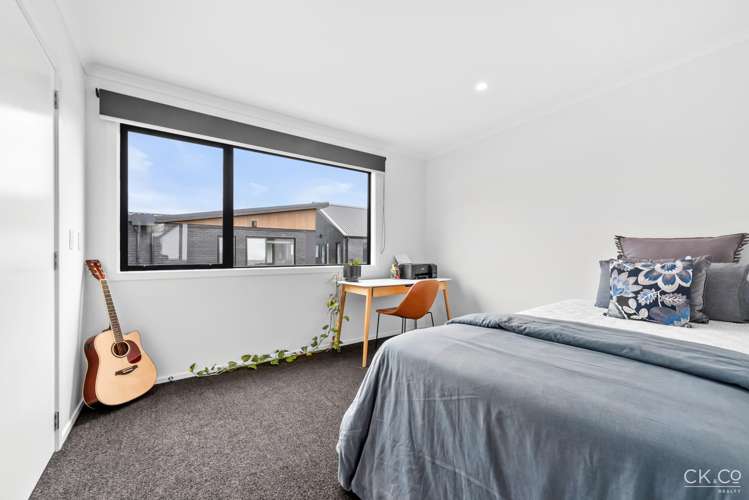 3 Reakes Crescent Wallaceville_11