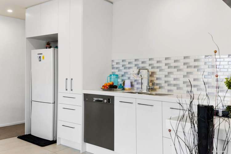 33 Fairwater Road Warkworth_19