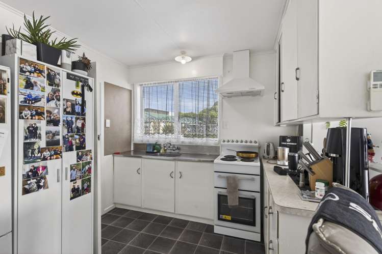 8 Simons Street Moturoa_9