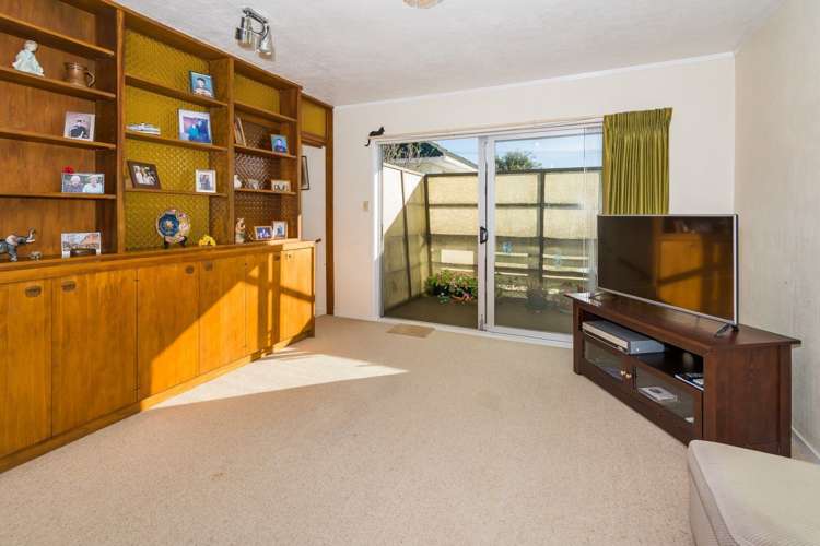 1/4 Tui Glen Road Birkenhead_6