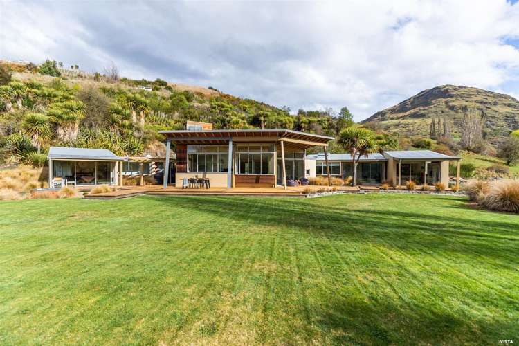 411 Tucker Beach Road Queenstown Hill_3