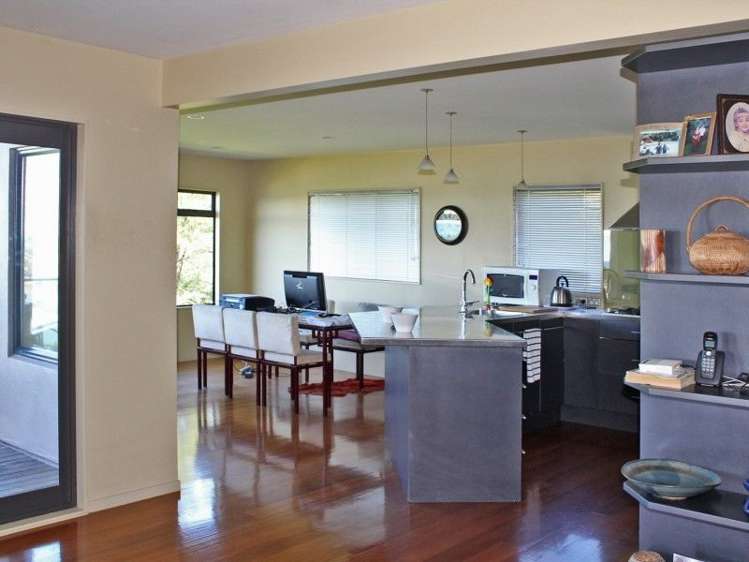 15 Pine Grove Tairua_14