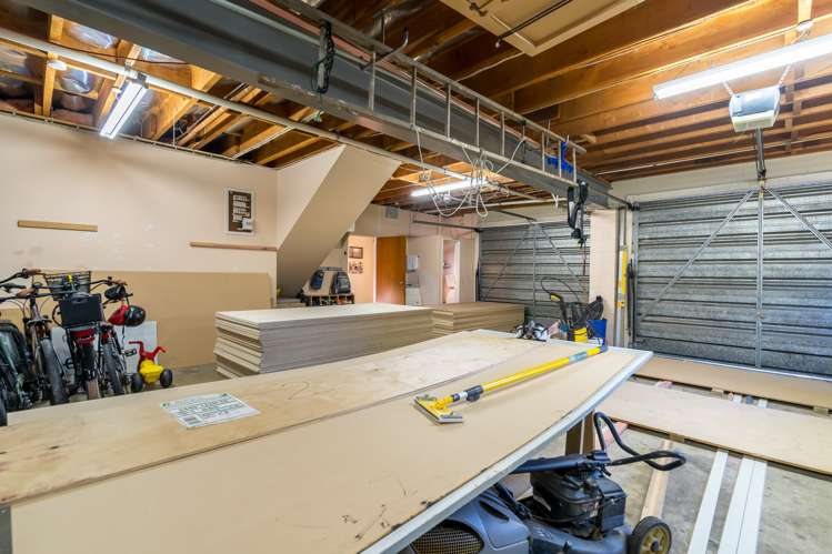 106a Easther Crescent Kew_16