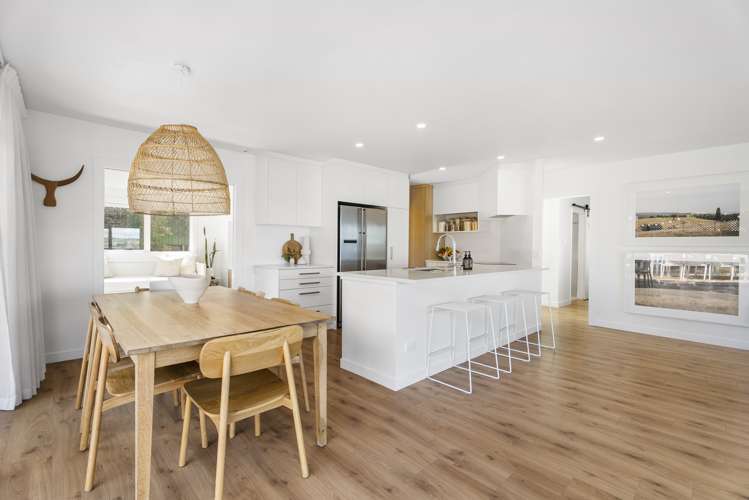 785 Whangaparaoa Road Manly_7