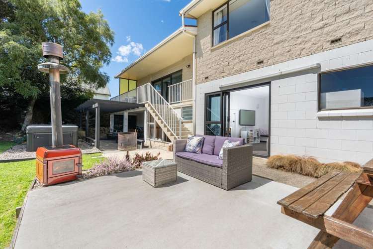 20 Lynas Street Outram_23