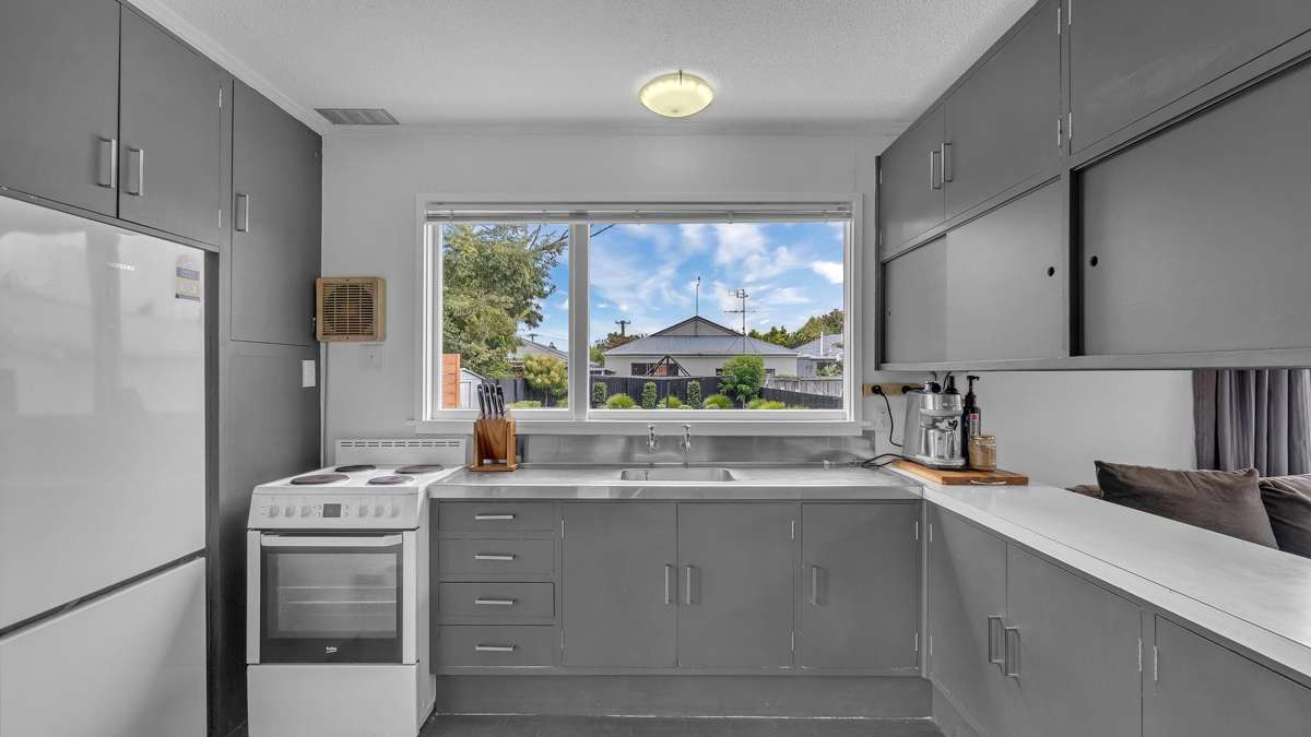 2/381 Main North Road_1