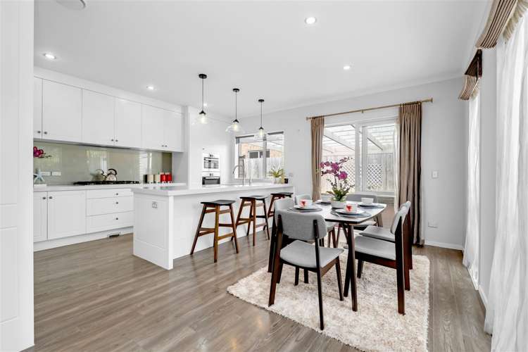 20 Moville Drive Flat Bush_6