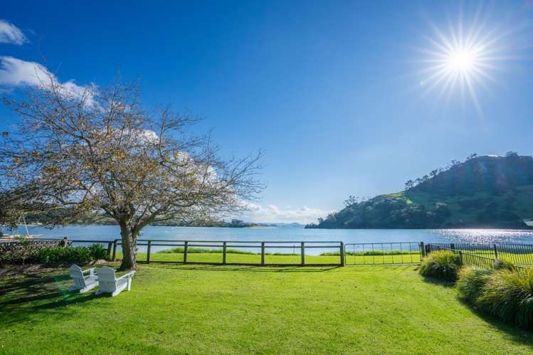 35 Mahanga Road_1