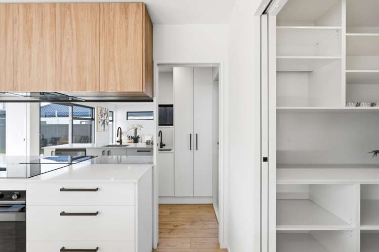 334 A&B Cranford Street_5