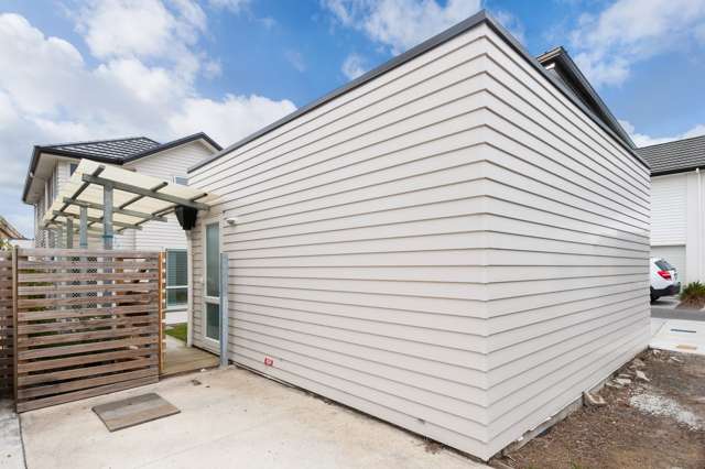 25 Phar Lap Crescent Takanini_4