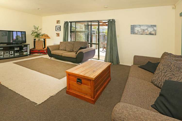 6 Milan Drive Glen Eden_14