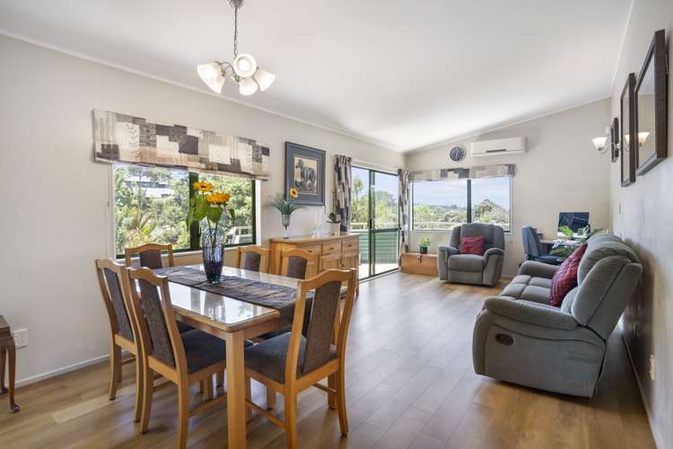 6 Dee Place Torbay_12
