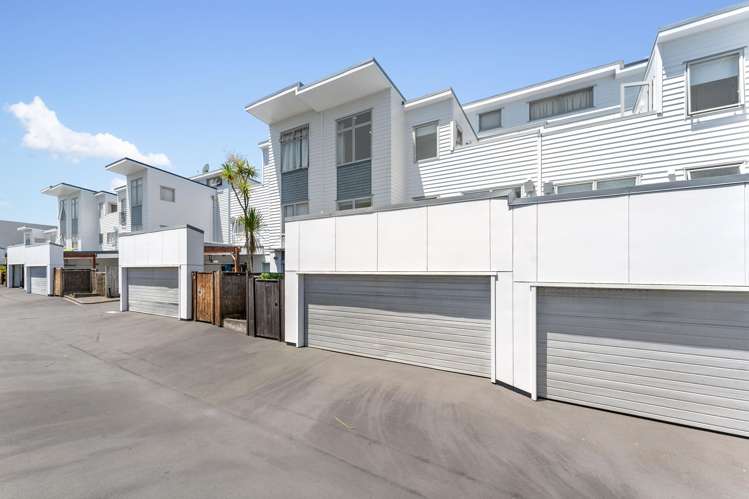 50/3 Wagener Place Mount Albert_27