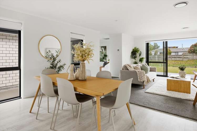 11 Tarata Place Owhata_7