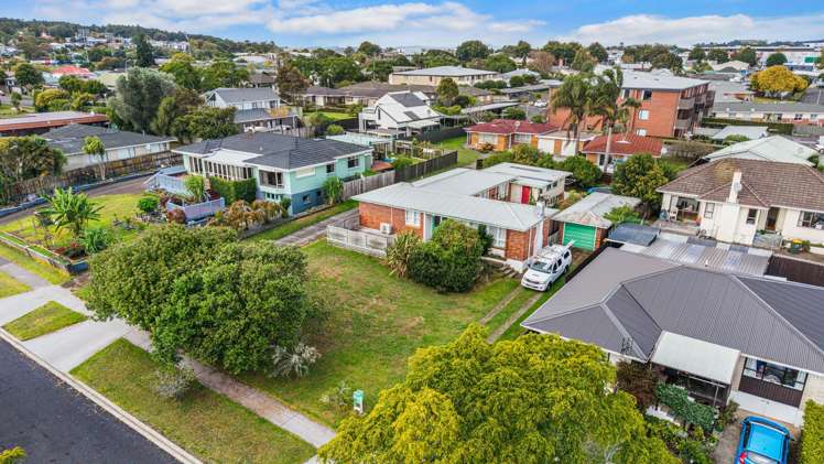 6 Blair Avenue Pukekohe_4