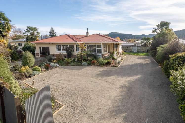 107 Whitby Road Wakefield_12