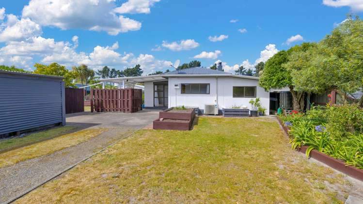 20 Holton Road Amberley_15
