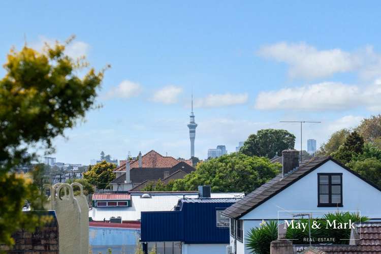 204/1A Kings Road Mount Roskill_11