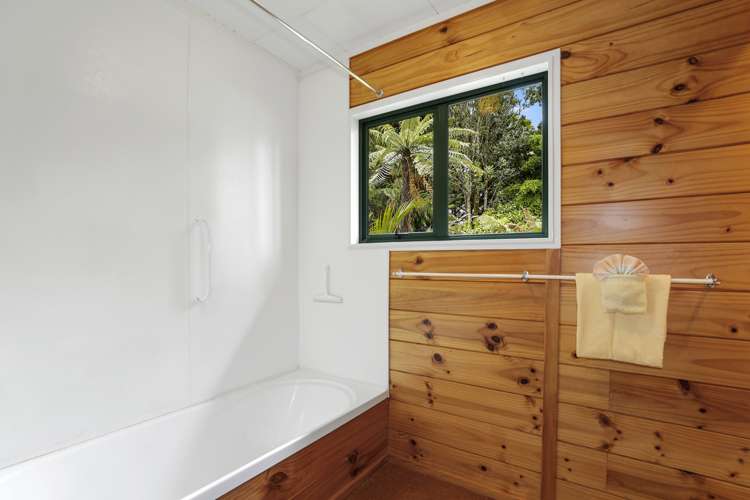 285 Spencer Road Lake Tarawera_10