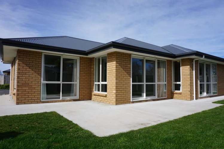 4 Stanwood Grove Darfield_9