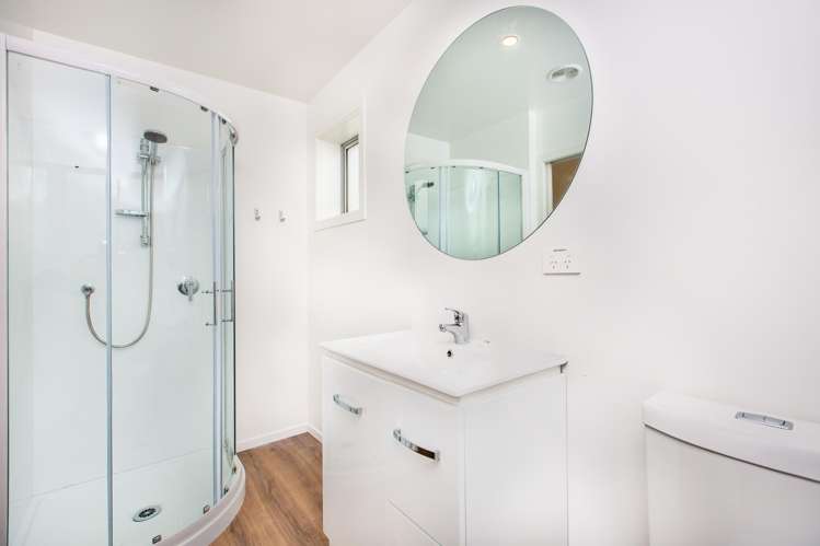 12 Nau Mai Road Raglan_12