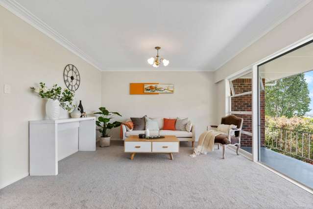 2/81 Raleigh Road Northcote_3