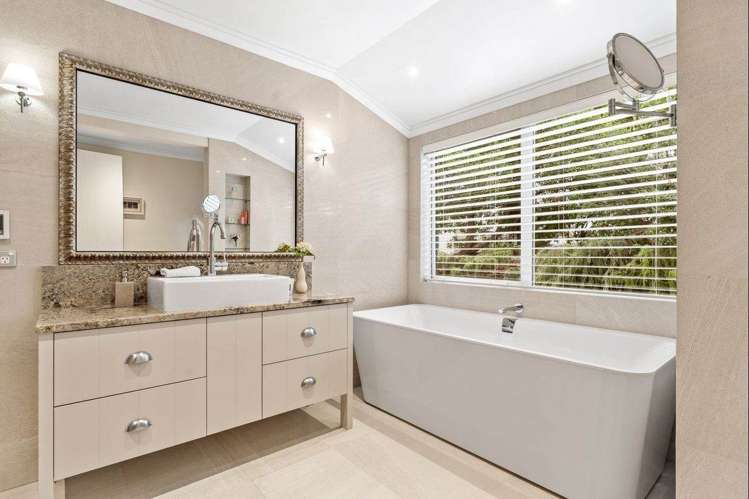 181 Baddeleys Beach Road Tawharanui Peninsula_11