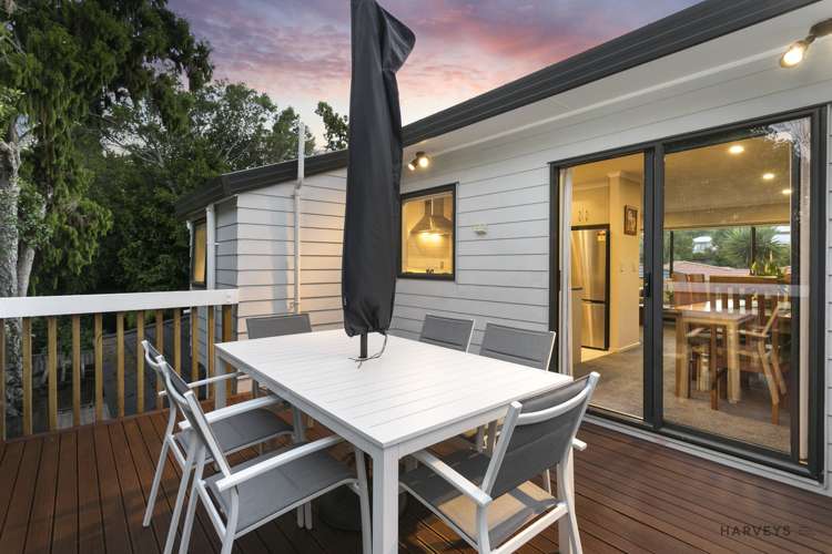 17f Tirimoana Road Te Atatu South_7