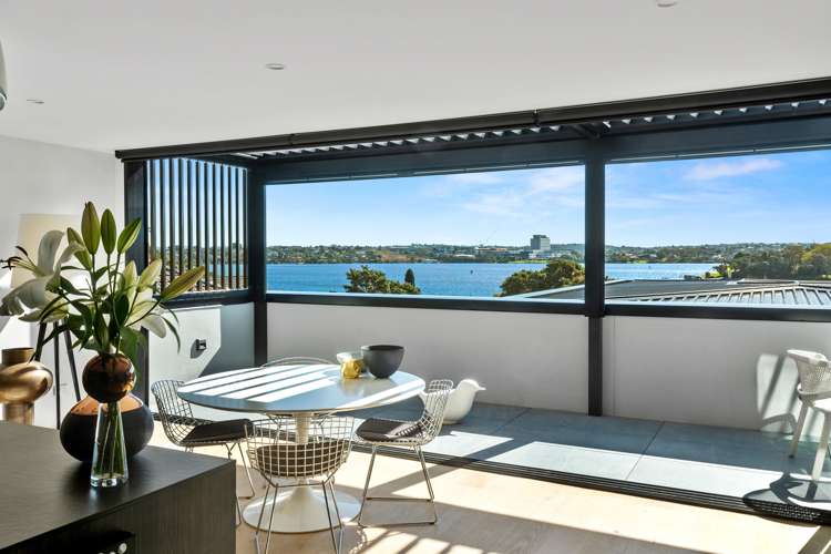 314a Hurstmere Road Takapuna_6