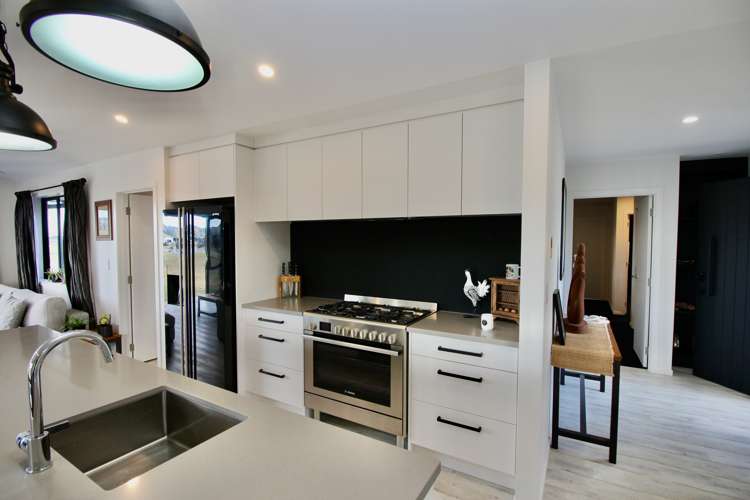 3 Awatea Drive Whitianga_4