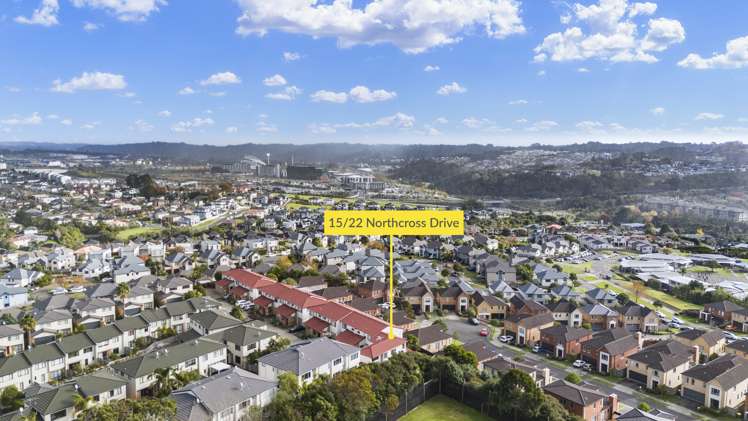 15/22 Northcross Drive Oteha_26