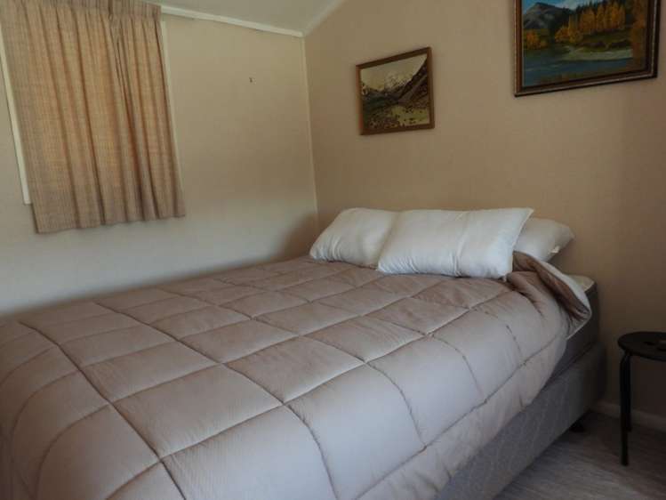 222 Waitaki Drive Otematata_6