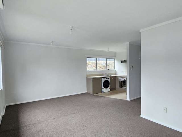 2/126 Redwood Avenue 11538_3