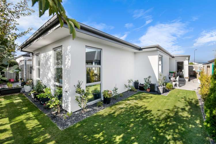 6 Biggles Place Lincoln_12