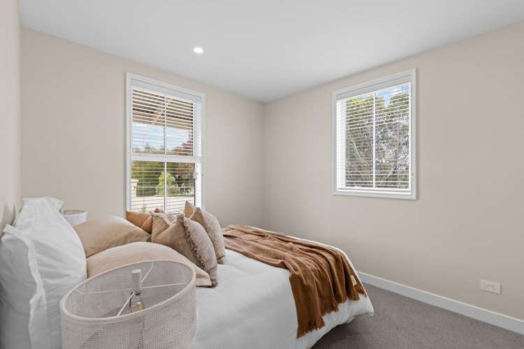 1 Waitikiri Drive Parklands_9